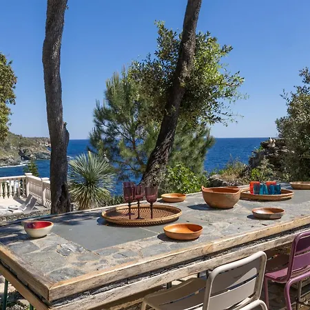 Vill'a Fiurentina Piscine A Debordement Vue Erbalunga (Corsica)