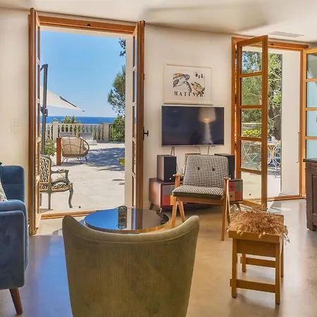 Villa Vill'a Fiurentina Piscine A Debordement Vue Erbalunga (Corsica)