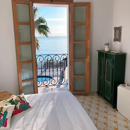 Vill'a Fiurentina Piscine à Débordement Vue * Erbalunga (Corsica)