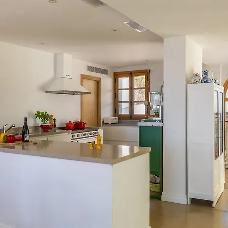 Vila Vill'a Fiurentina Piscine A Debordement Vue